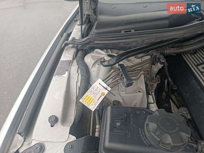 Седан BMW 5 Series 2003 в Ямполе