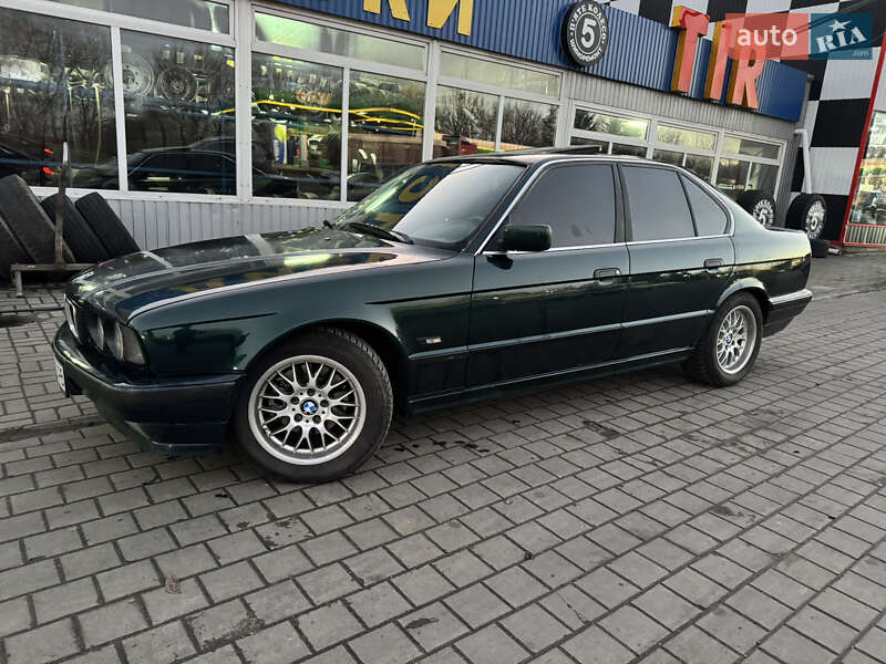 Седан BMW 5 Series 1995 в Тернополі