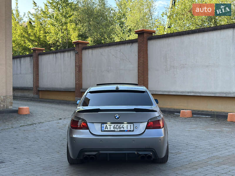 Седан BMW 5 Series 2004 в Коломые