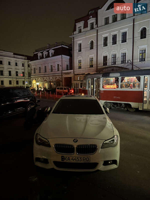 Седан BMW 5 Series 2014 в Киеве