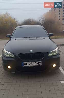 Седан BMW 5 Series 2004 в Ковелі