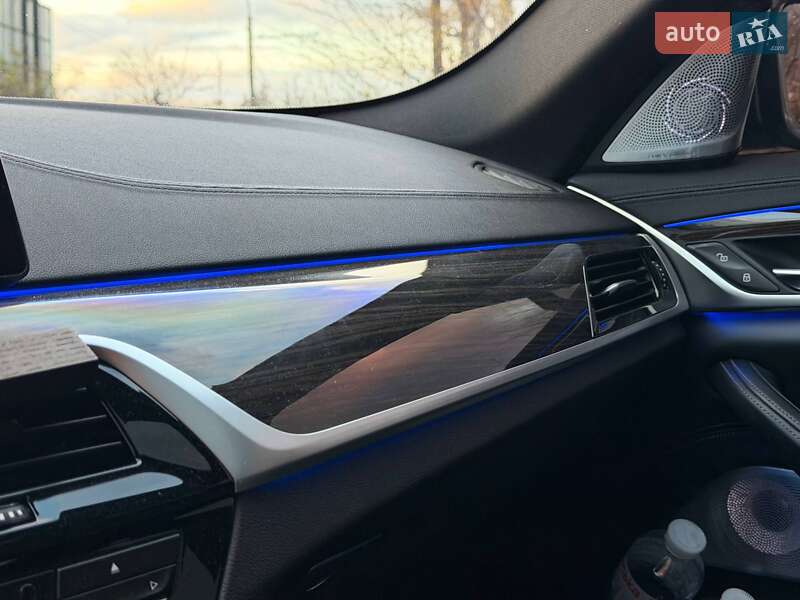 Седан BMW 5 Series 2017 в Кривом Роге