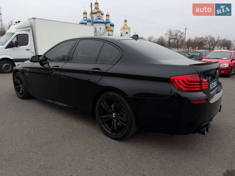 Седан BMW 5 Series 2014 в Кривом Роге