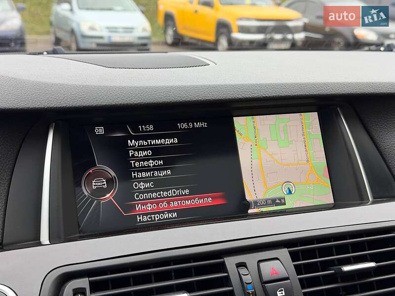 Седан BMW 5 Series 2014 в Кривом Роге