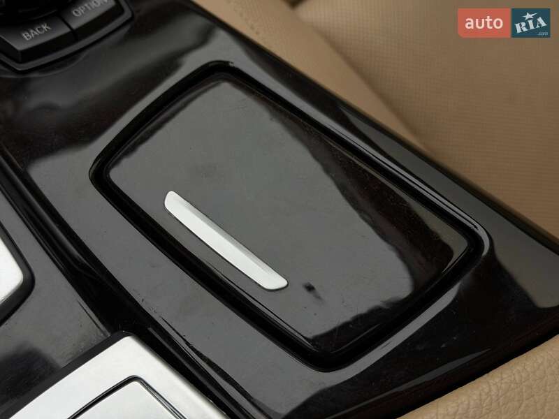 Седан BMW 5 Series 2014 в Кривом Роге