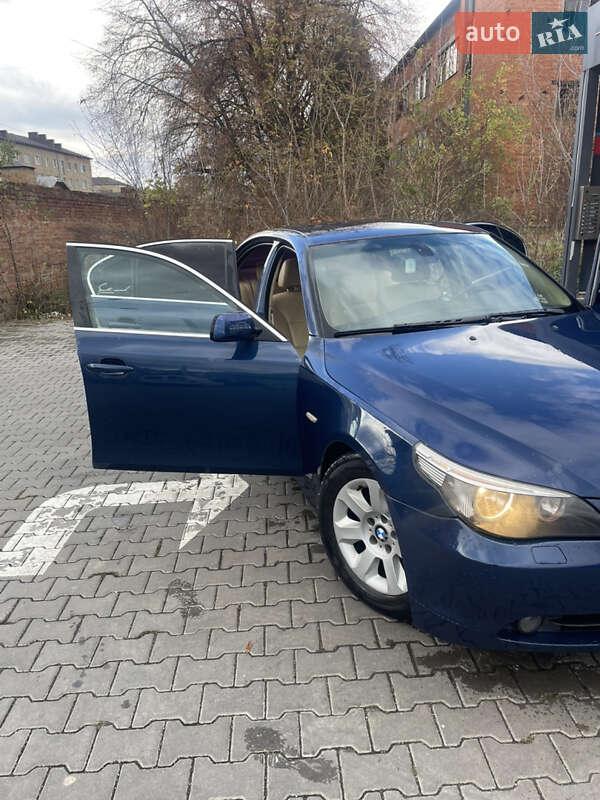 Седан BMW 5 Series 2007 в Коломые