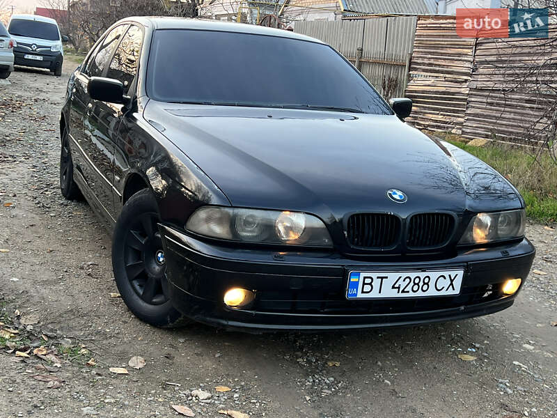 Седан BMW 5 Series 2003 в Херсоне