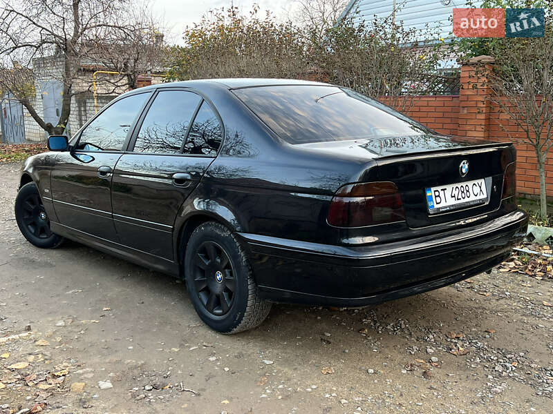 Седан BMW 5 Series 2003 в Херсоне