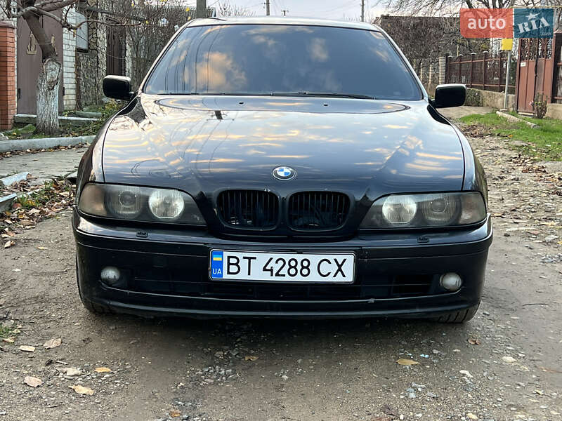 Седан BMW 5 Series 2003 в Херсоне