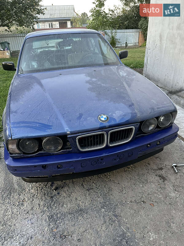 Седан BMW 5 Series 1995 в Хмельницком