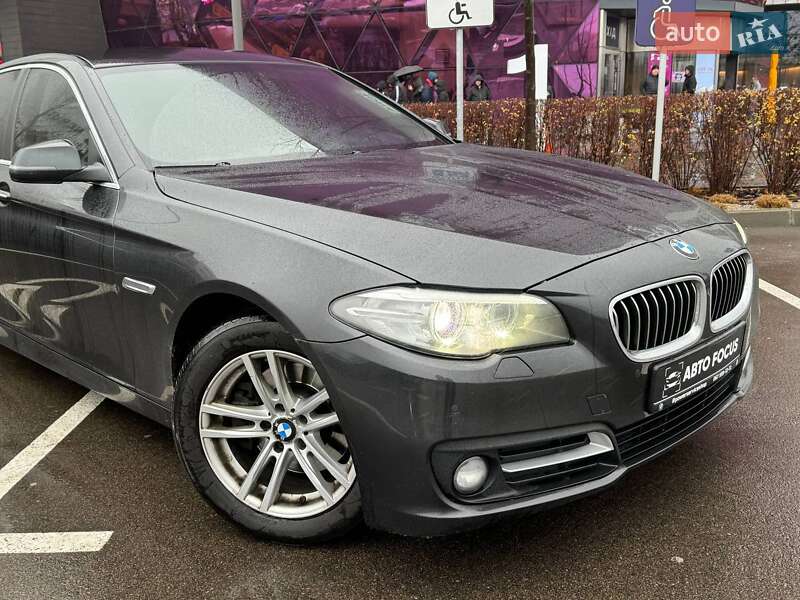 Седан BMW 5 Series 2015 в Киеве