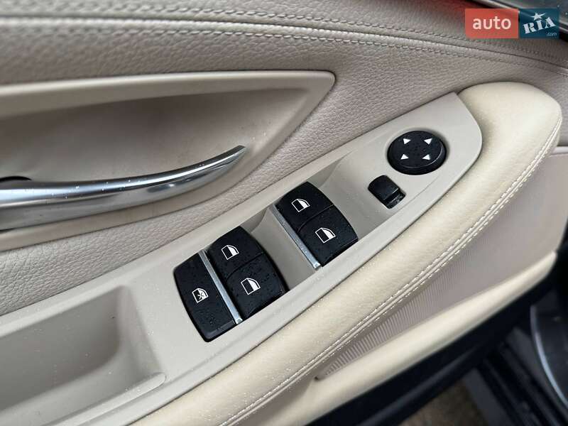 Седан BMW 5 Series 2015 в Киеве