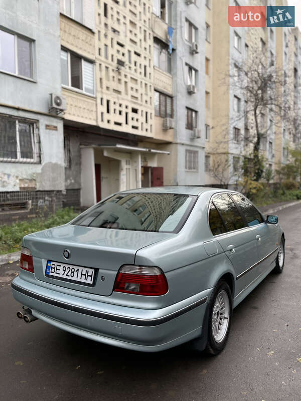 Седан BMW 5 Series 1998 в Одессе