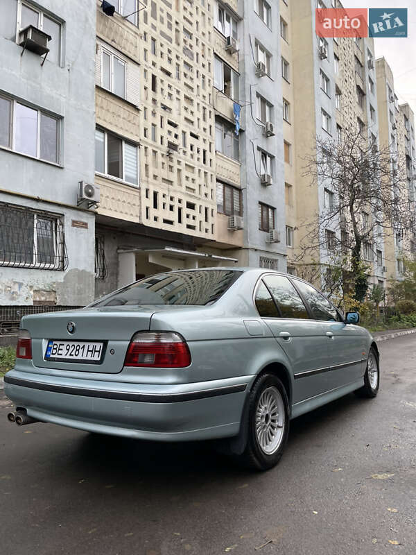 Седан BMW 5 Series 1998 в Одессе