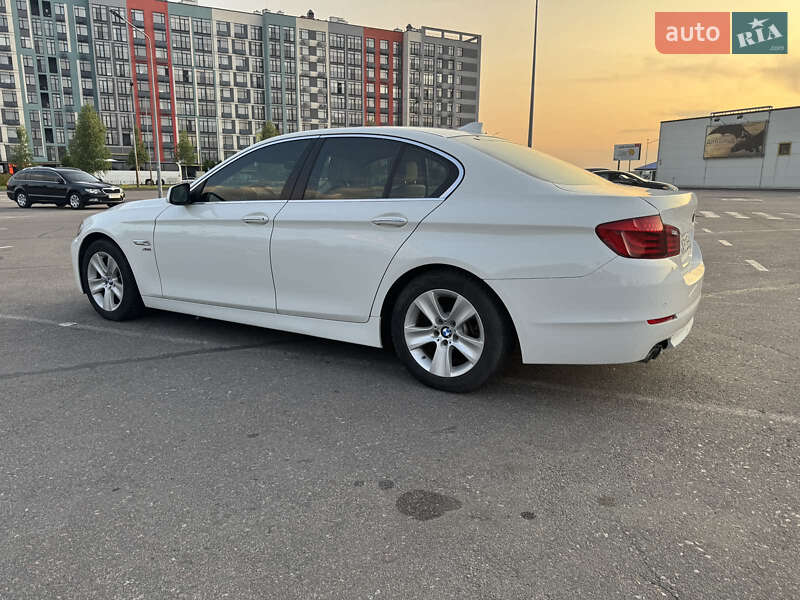Седан BMW 5 Series 2012 в Киеве