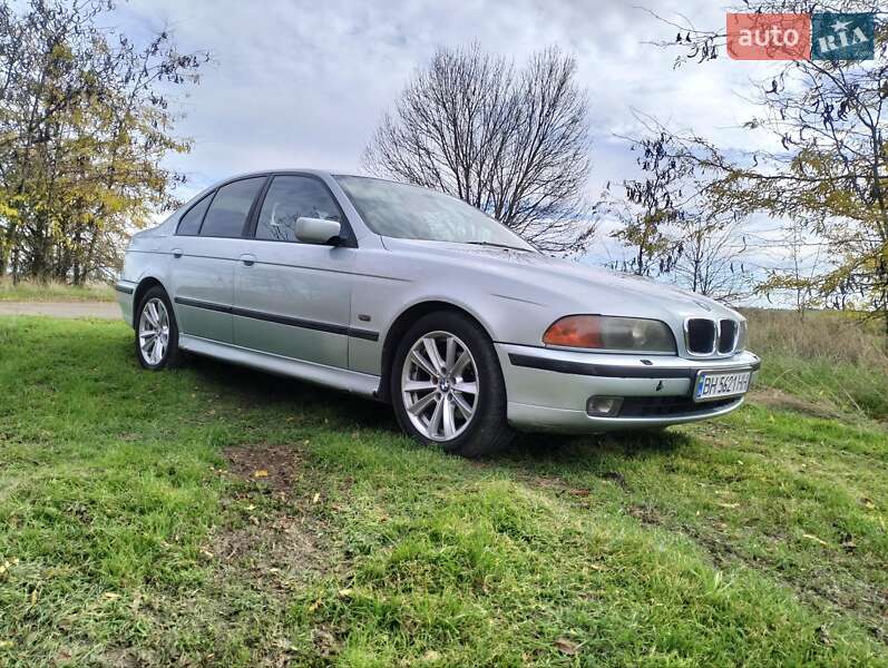Седан BMW 5 Series 1998 в Одессе