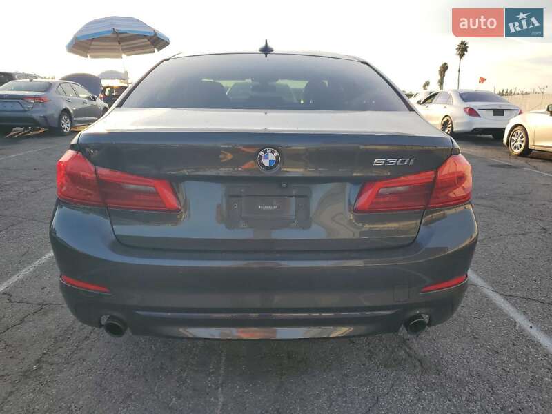 Седан BMW 5 Series 2017 в Львове