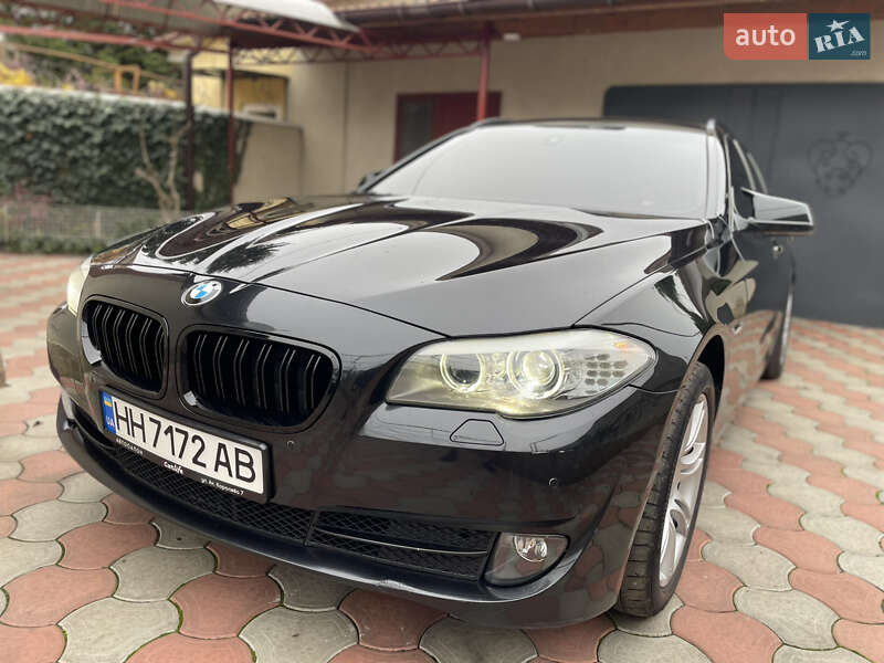Универсал BMW 5 Series 2010 в Одессе
