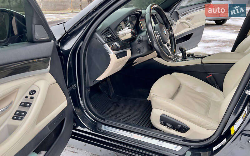 Седан BMW 5 Series 2014 в Харкові