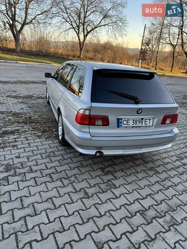 Универсал BMW 5 Series 2002 в Заставной