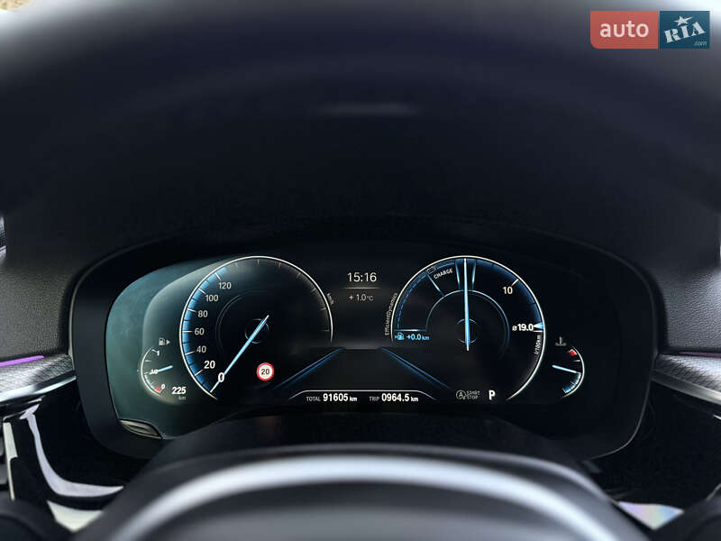 Седан BMW 5 Series 2018 в Львове фото 39 Седан BMW 5 Series 2018 в Львове