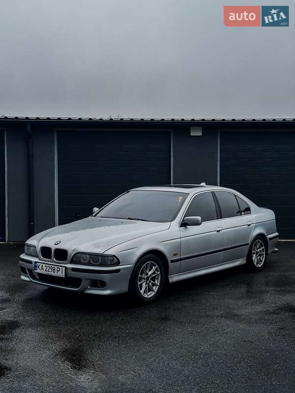 Седан BMW 5 Series 1997 в Чернигове
