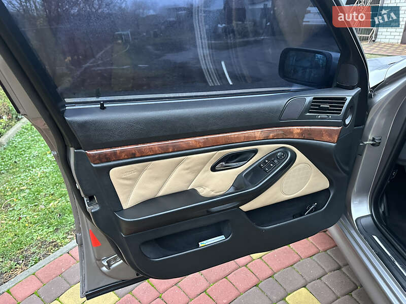 Седан BMW 5 Series 1996 в Решетиловке