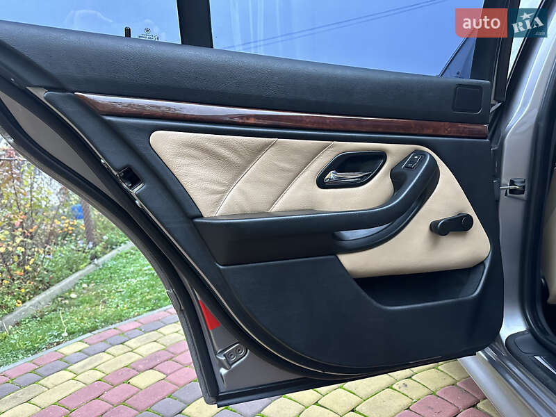 Седан BMW 5 Series 1996 в Решетиловке