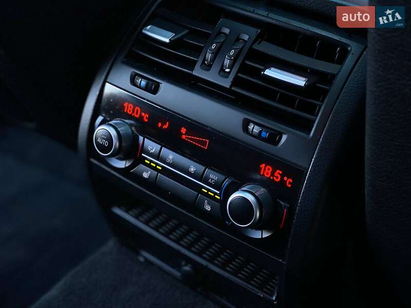 Седан BMW 5 Series 2013 в Днепре