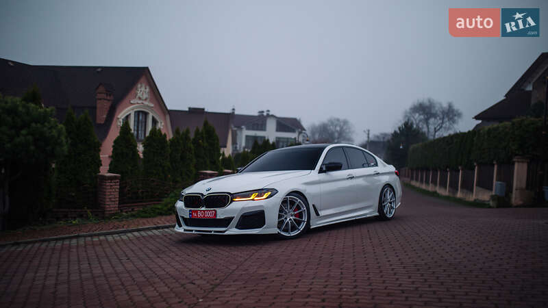 Седан BMW 5 Series 2017 в Залещиках