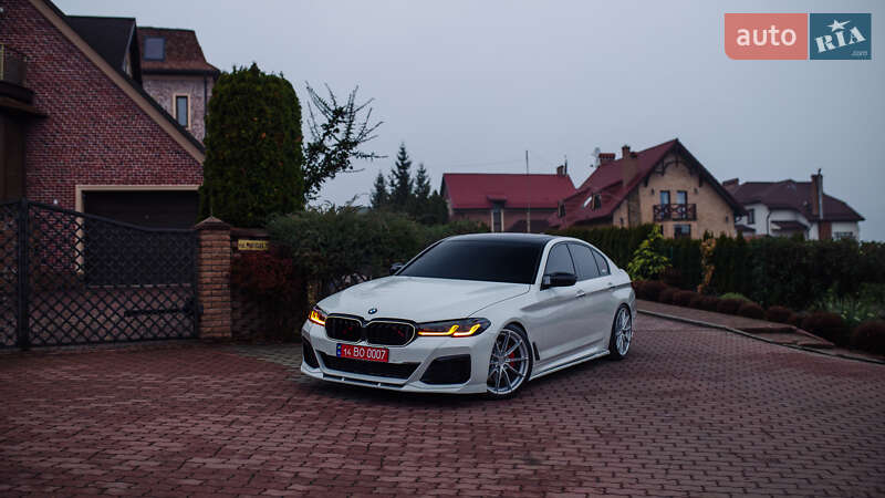 Седан BMW 5 Series 2017 в Залещиках