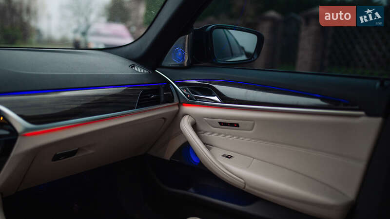 Седан BMW 5 Series 2017 в Залещиках