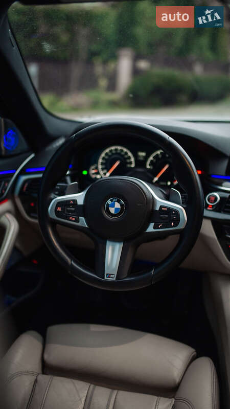 Седан BMW 5 Series 2017 в Залещиках