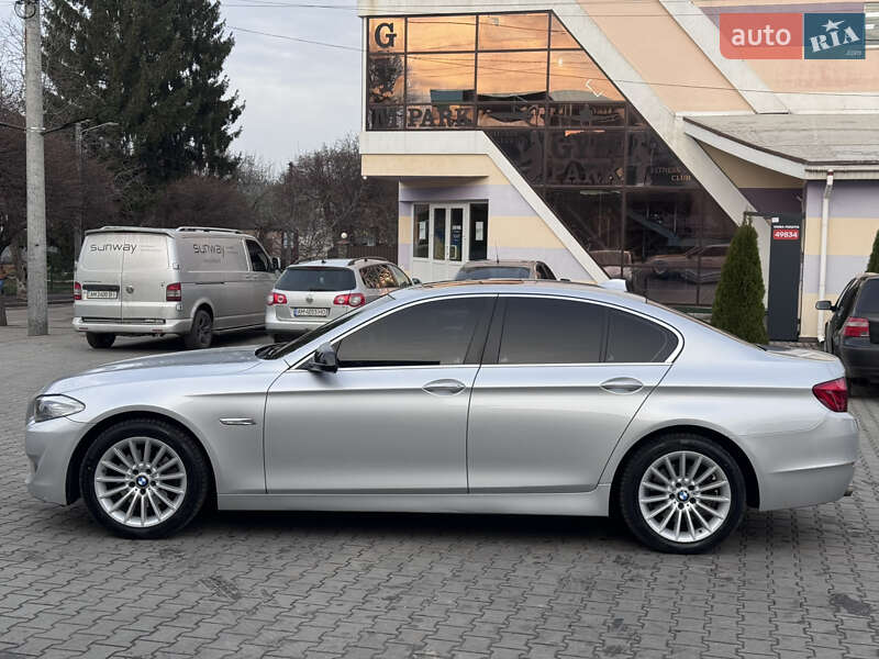 Седан BMW 5 Series 2011 в Радомышле
