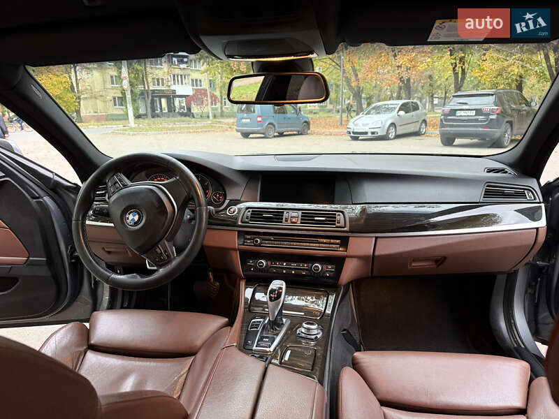 Седан BMW 5 Series 2010 в Виннице
