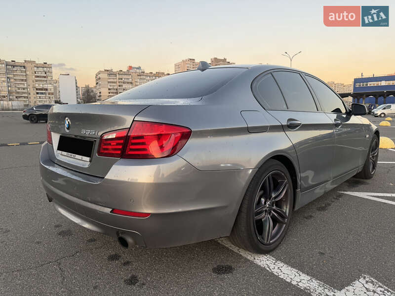 Седан BMW 5 Series 2011 в Києві