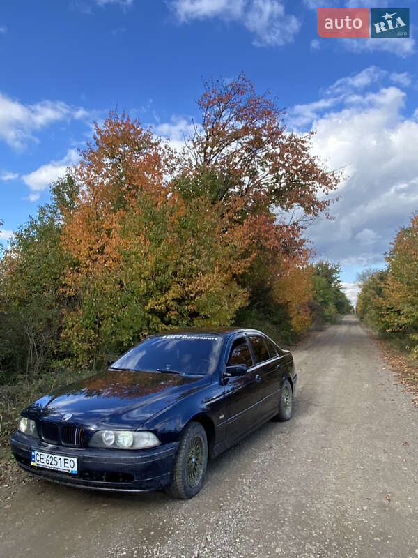 Седан BMW 5 Series 1999 в Черновцах