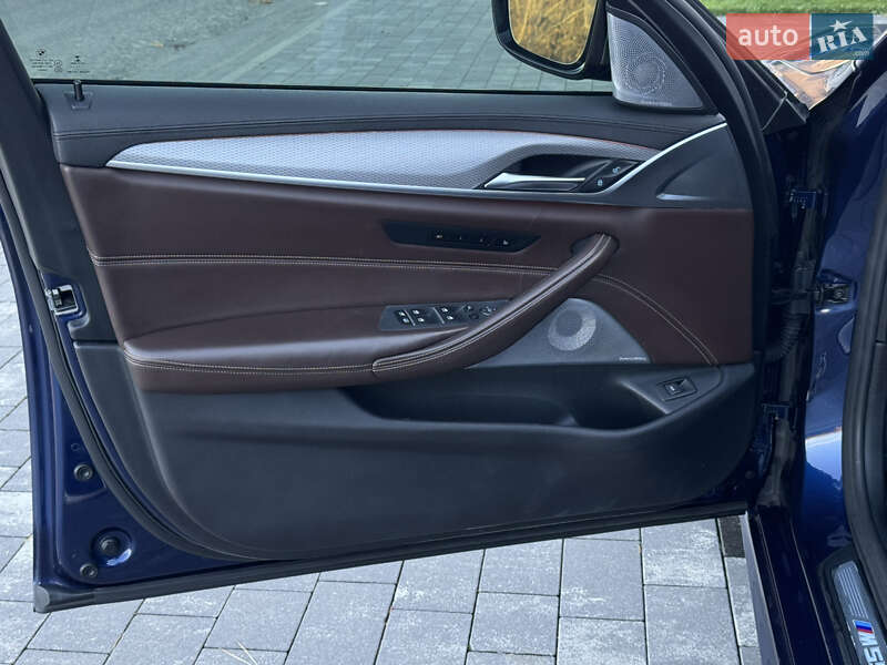 Седан BMW 5 Series 2018 в Ужгороде фото 25 Седан BMW 5 Series 2018 в Ужгороде