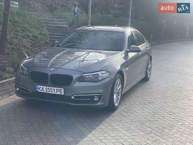 Седан BMW 5 Series 2015 в Києві