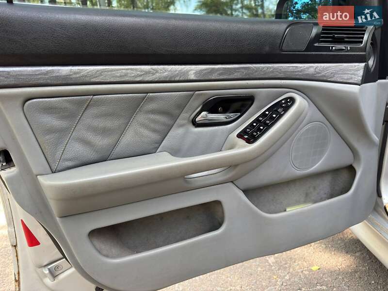 Седан BMW 5 Series 2002 в Ахтырке