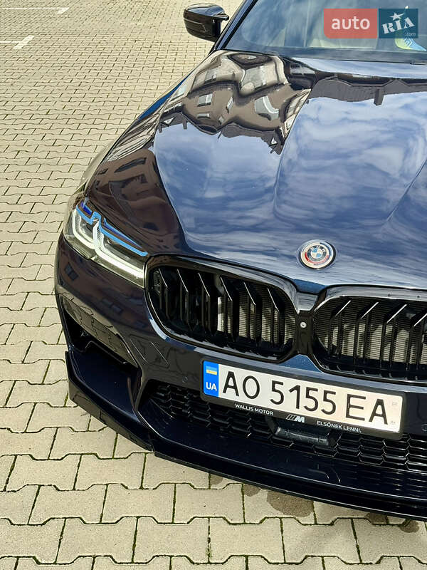 Седан BMW 5 Series 2017 в Ужгороде