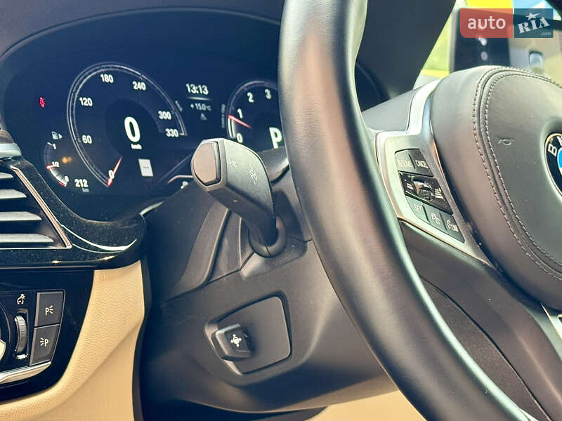 Седан BMW 5 Series 2017 в Ужгороде