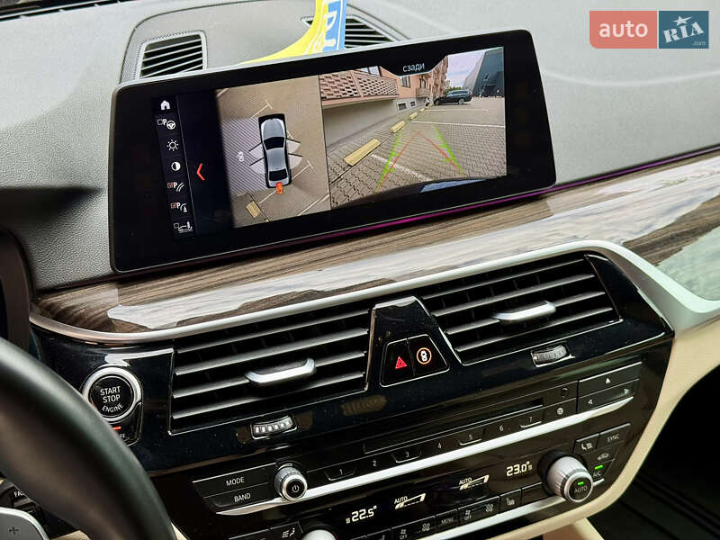 Седан BMW 5 Series 2017 в Ужгороде