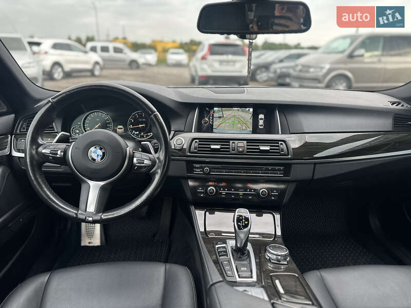 Седан BMW 5 Series 2015 в Ровно