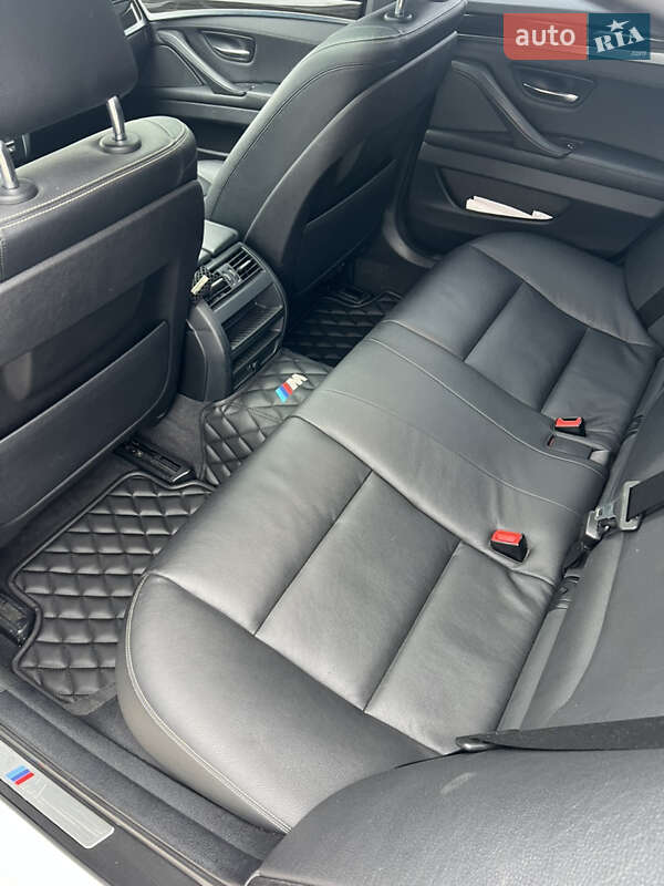 Седан BMW 5 Series 2013 в Киеве
