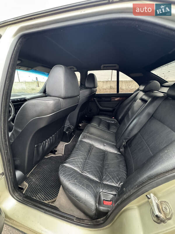 Седан BMW 5 Series 1988 в Попельне фото 15 Седан BMW 5 Series 1988 в Попельне