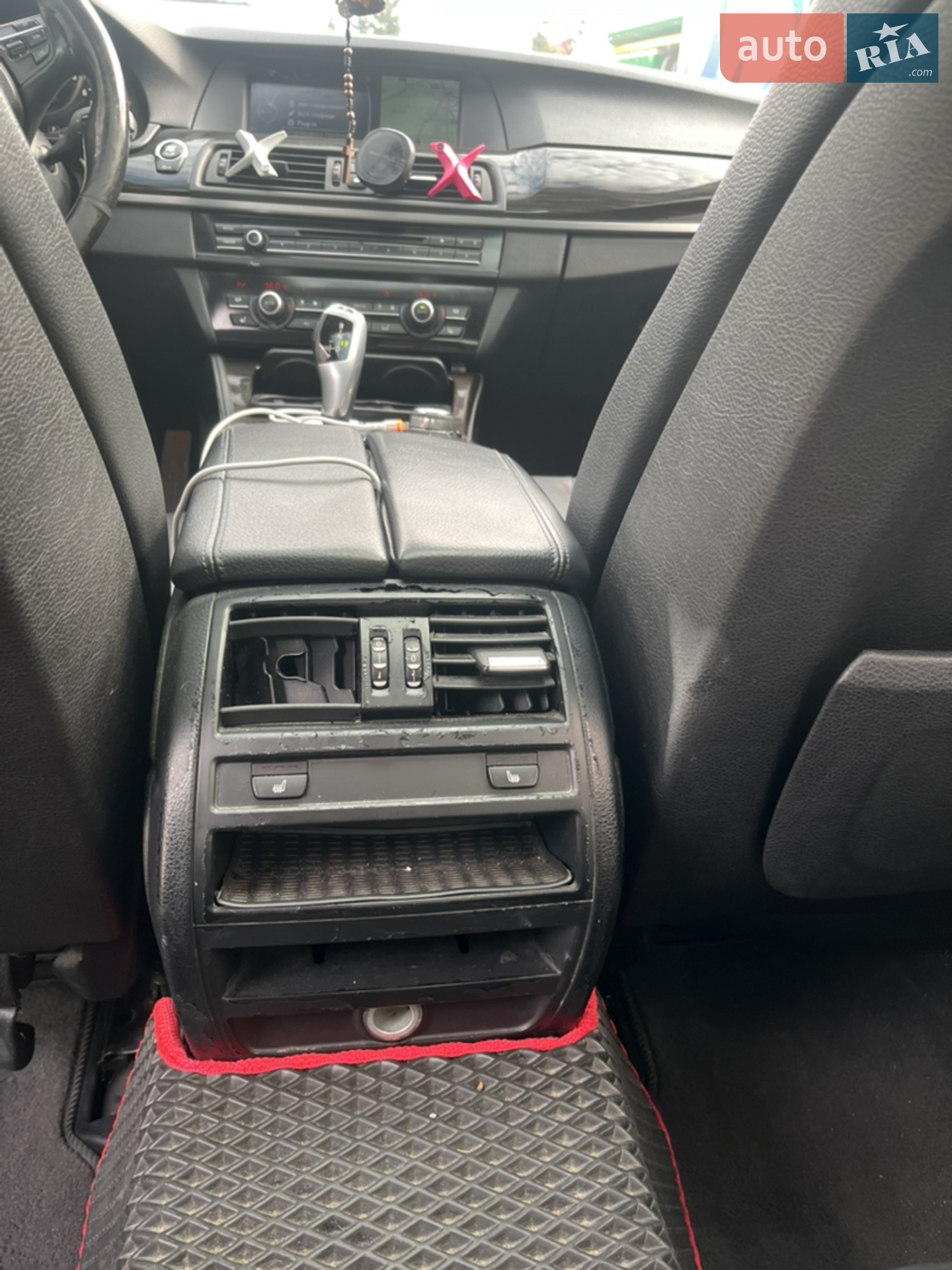 2012 BMW 5er - мініатюра 6