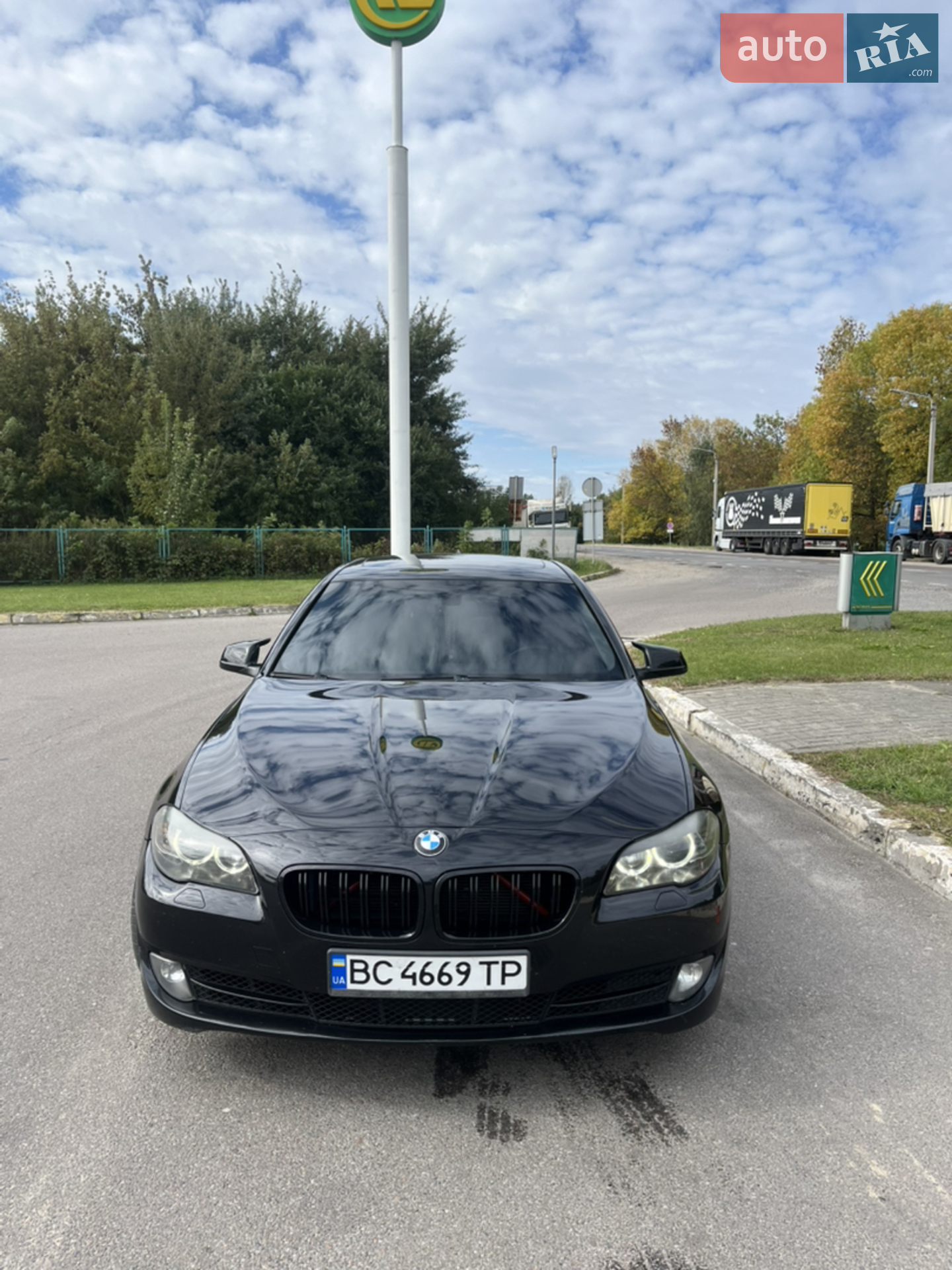 2012 BMW 5er - мініатюра 23