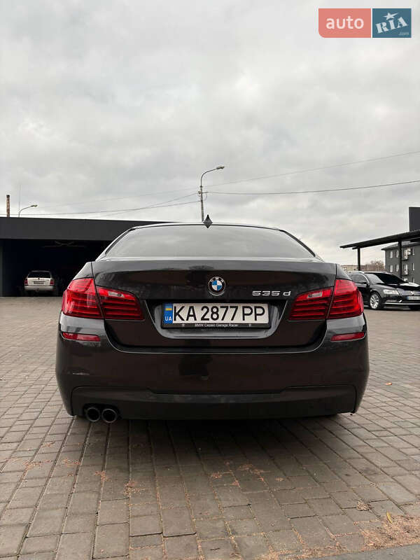 Седан BMW 5 Series 2013 в Киеве
