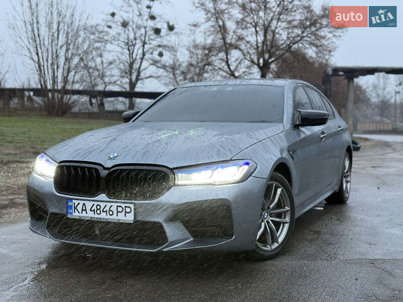 Седан BMW 5 Series 2018 в Києві